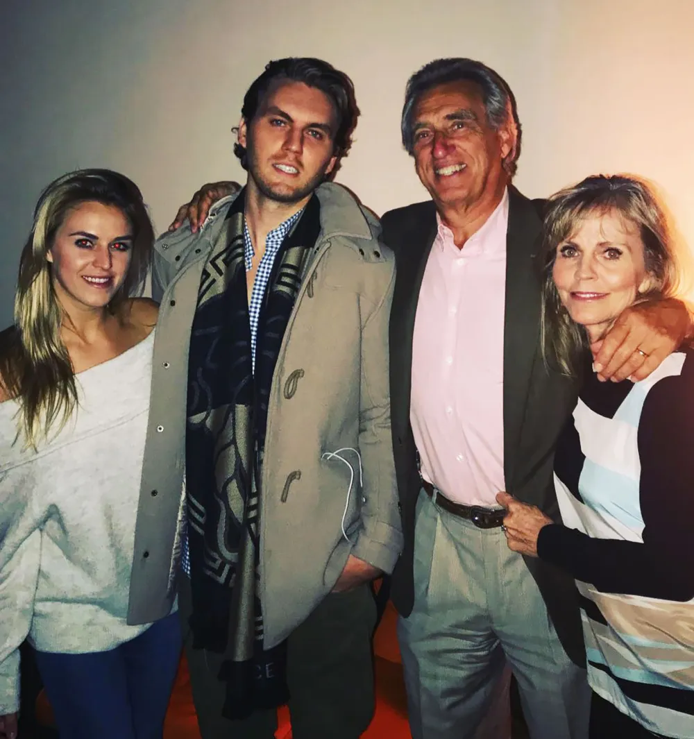 Southern Charm&rsquo;s Olivia Flowers&rsquo; Brother Dies christmas photo