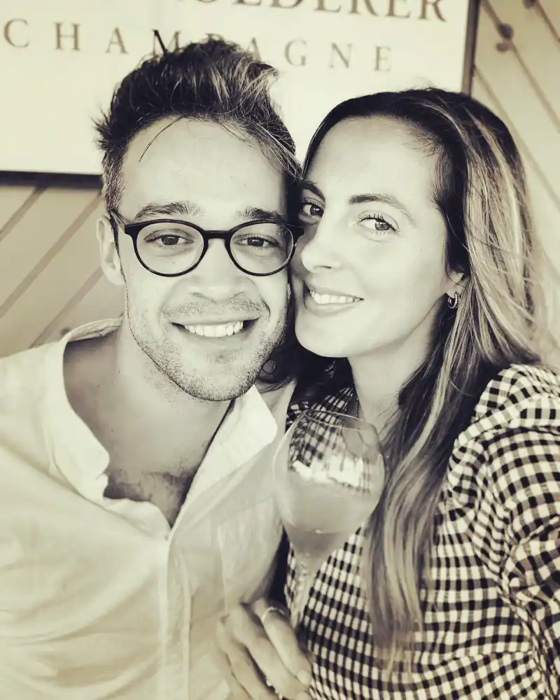 Susan Sarandon’s Daughter Eva Amurri Is Engaged to Boyfriend Ian Hock- ‘So Happy’ - 214