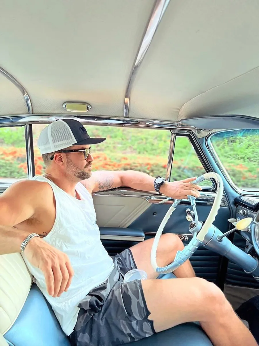 The Challenge’s Johnny ‘Bananas’ Devenanzio- Inside a Day in My Life! - 323