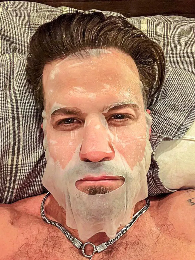 The Challenge’s Johnny ‘Bananas’ Devenanzio- Inside a Day in My Life! - 326