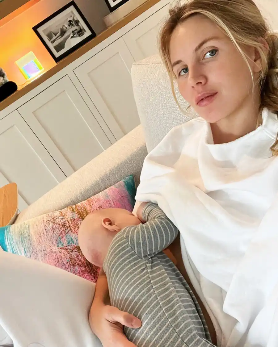 The Hilton Family’s Next Generation- Get to Know Paris, Nicky and Barron’s Children in Photos - 356