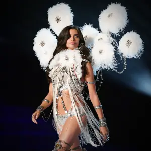 Victoria’s Secret Angels Reveal Their Body and Beauty Prep Before the VS Fashion Show 2017