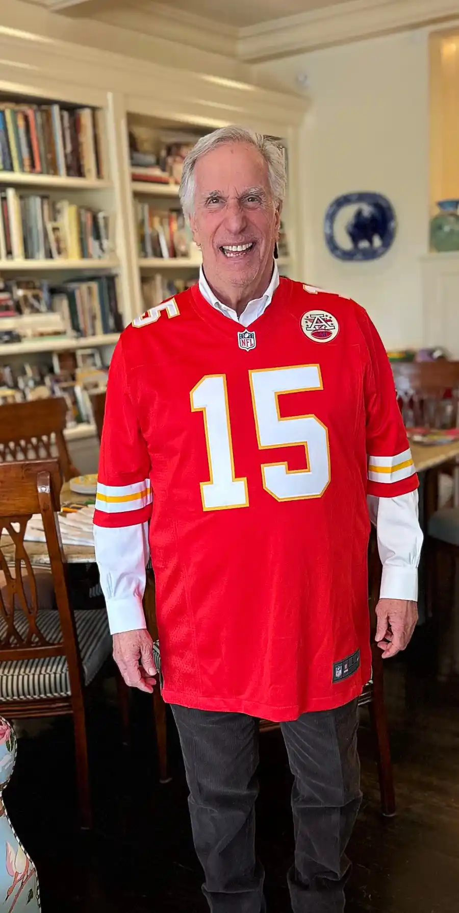 What Celebrities Ate During Super Bowl LVII - 742