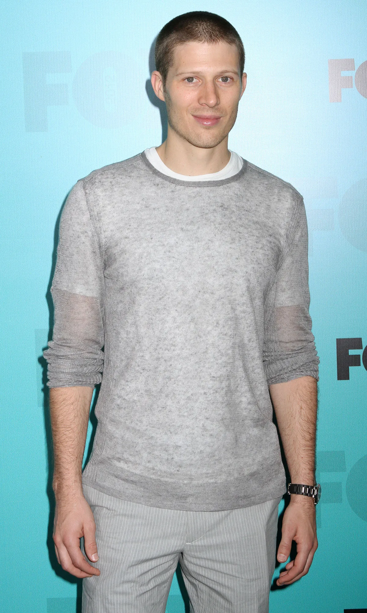 Zach Gilford Breaks Down Friday Night Lights' Matt 'Everybody Leaves Me' Scene: 'It Was Probably 2 Takes' With Kyle Chandler grey longsleeve