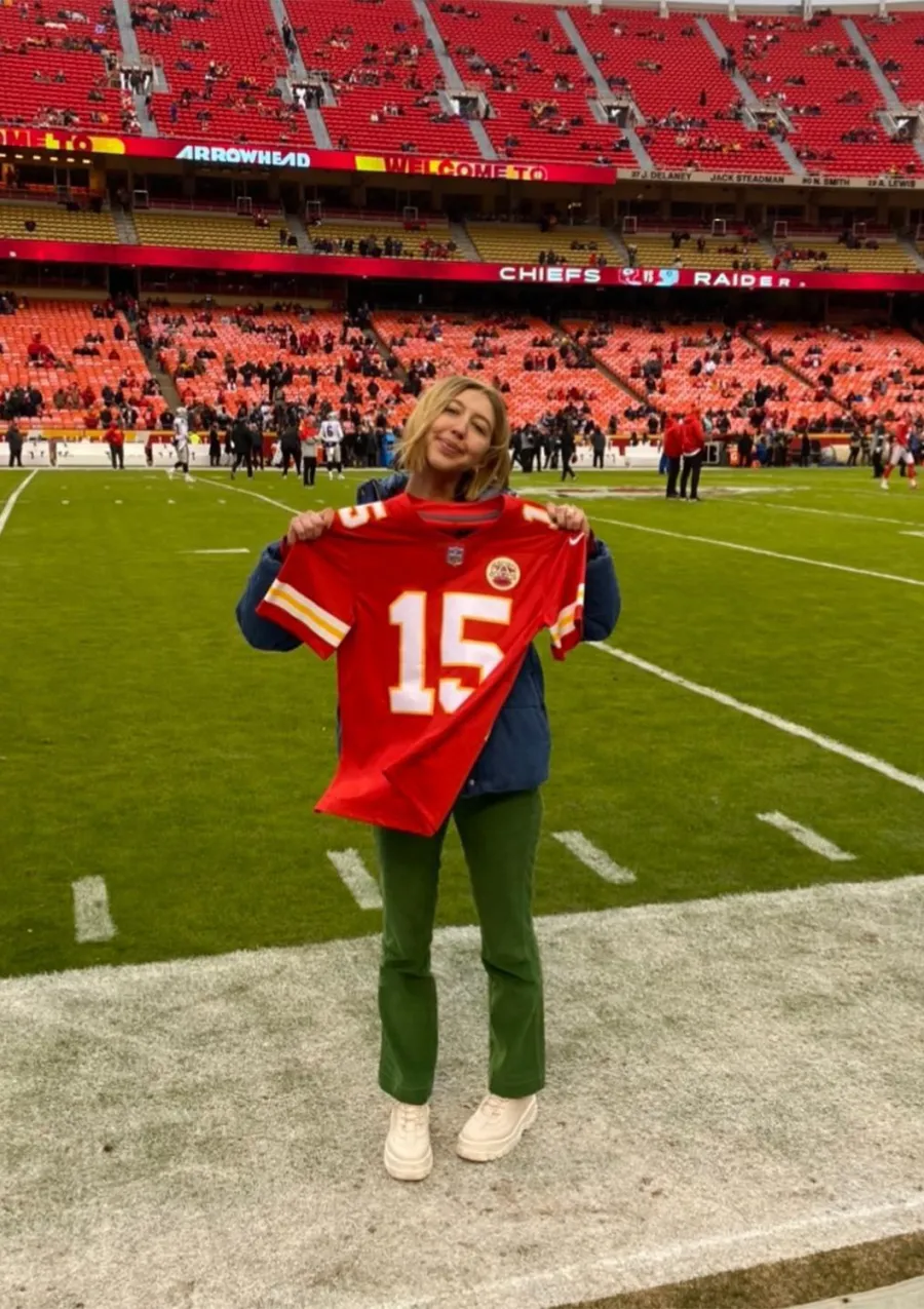 Heidi Gardner Superbowl