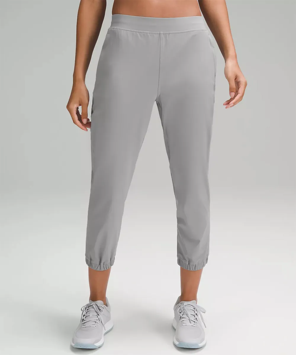 lululemon-presidents-day-joggers