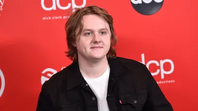 Lewis Capaldi and More Stars Who Were in the Bathroom When They Won Awards