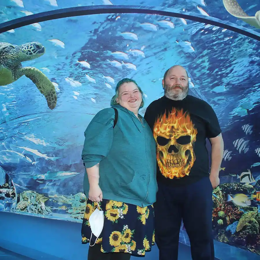 '1000-Lb. Sisters' Star Amy Slaton and Husband Michael Halterman’s Relationship Timeline - 835