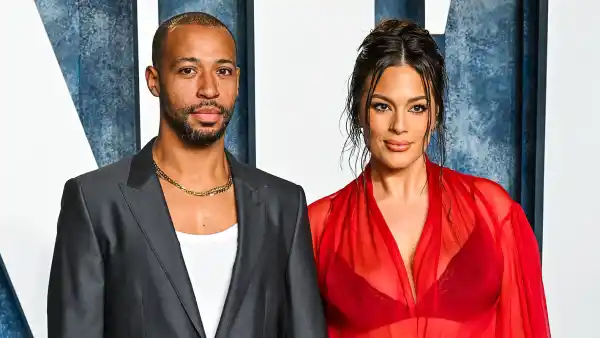 Ashley Graham Reveals Husband Justin Ervin Underwent Vasectomy After 3 Kids- He's ‘Shooting Blanks’ - 919