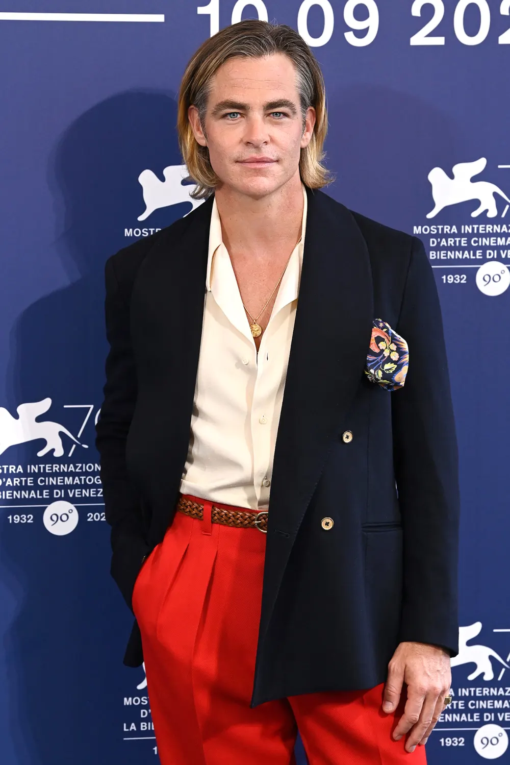 Chris Pine Admits He Wouldn&rsquo;t Have 'Cared' About Potential 'Don&rsquo;t Worry Darling' Drama, Refers to Venice Film Festival Promo &lsquo;Ridiculous&rsquo;