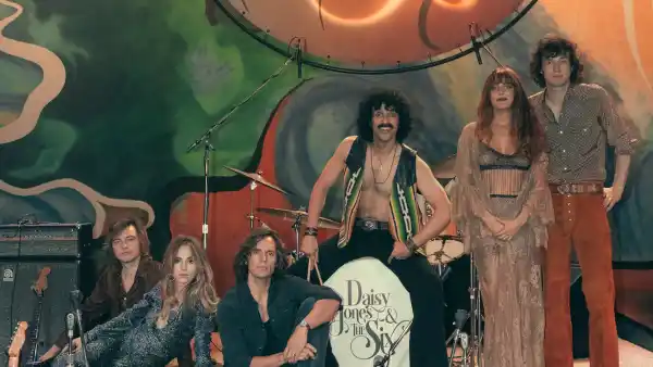 'Daisy Jones and The Six' Cast Would Sign On for Season 2: 'There's So Much More Life Unshown'