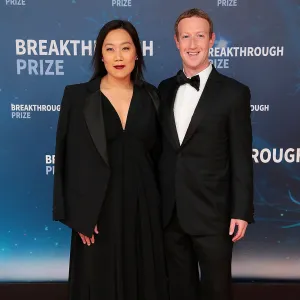 Facebook Founder Mark Zuckerberg and Wife Priscilla Chan Family Album