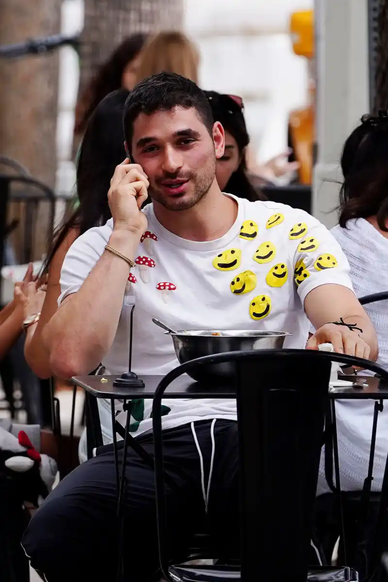 Gabby Windey Sparks Rumors She’s Dating ‘Dancing With the Stars’ Pro Alan Bersten After Posting About Dinner with a Mystery Man - 803
