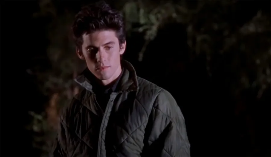 'Gilmore Girls' Costume Supervisor Claims to Reveal Father of Rory's Baby- Quotes From Alexis Bledel and More Cast Members - 997 Milo Ventimiglia