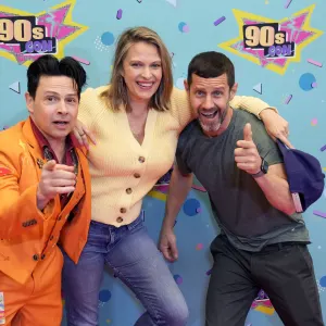 'Hocus Pocus' Stars Vinessa Shaw, Jason Marsden and Omri Katz Reveal Which Scenes They'd Redo