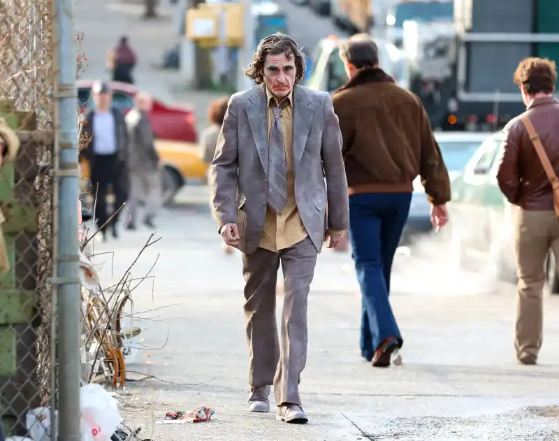 Joaquin Phoenix Hot Pics