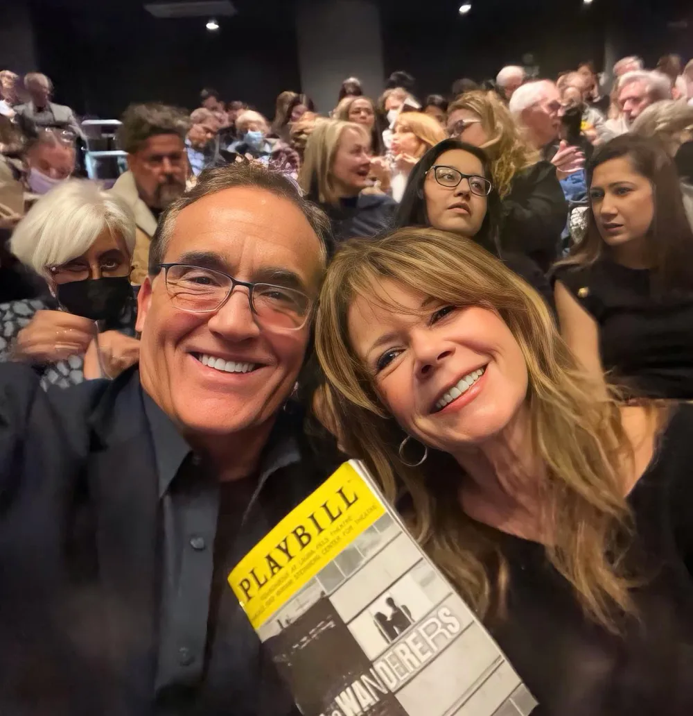 Katie Holmes Reunites With 'Dawson's Creek' Costars After Her Off-Broadway Play- 'An Amazing Night' - 212