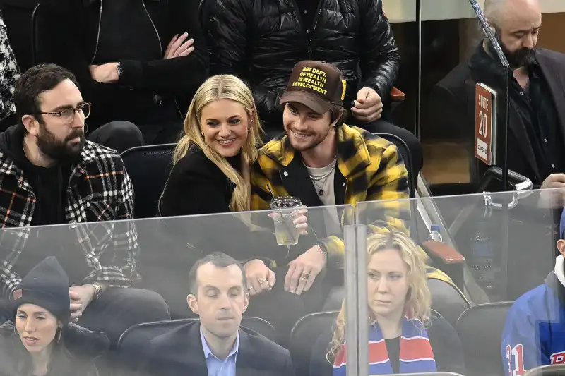 Kelsea Ballerini References Morgan Evans Divorce While Hosting CMT Music Awards 2023 - 355 Kelsea Ballerini, Chase Stokes attend New York Rangers game, New York, USA - 02 Mar 2023