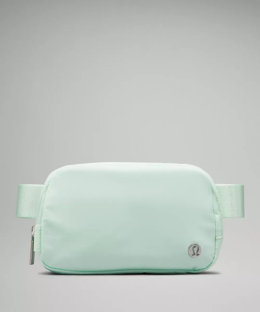lululemon belt bag