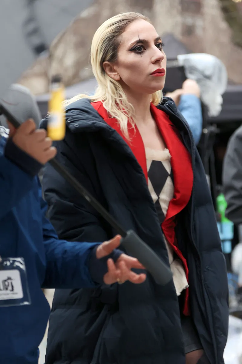 Lady Gaga Steps Out in Harley Quinn Costume, Makeup for 1st Time While Filming 'Joker 2'