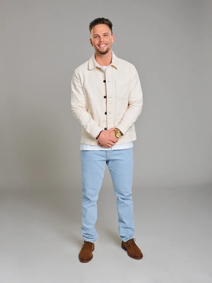 Love Is Blind Season 4 Cast - LIB_S4_GALLERY_JoshS_GreySeamless_01826_R3 - 322