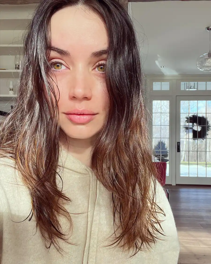 Makeup Free Selfie Gallery Update - 888 Ana de Armas