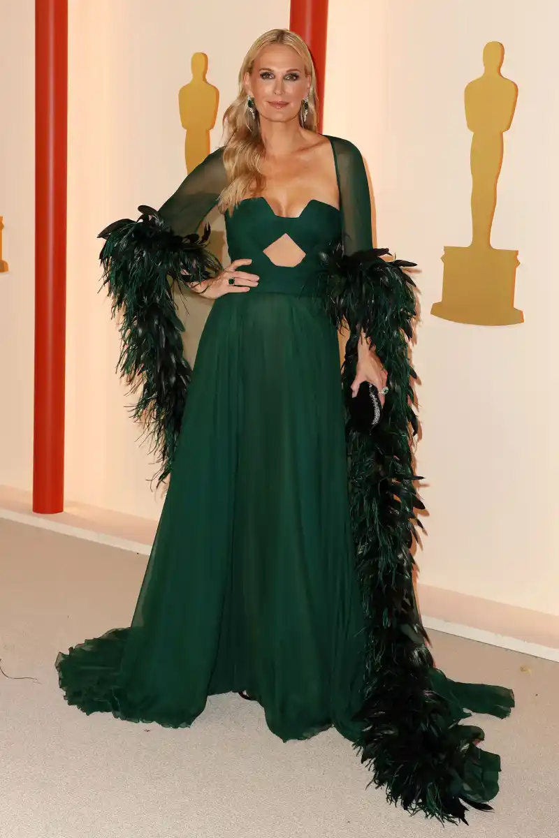 Molly Sims Red Carpet Oscars 2023