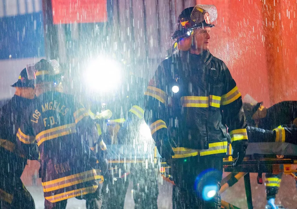 Oliver Stark: Eddie Will Struggle to &lsquo;Deal With Emotions&rsquo; After Buck&rsquo;s Accident