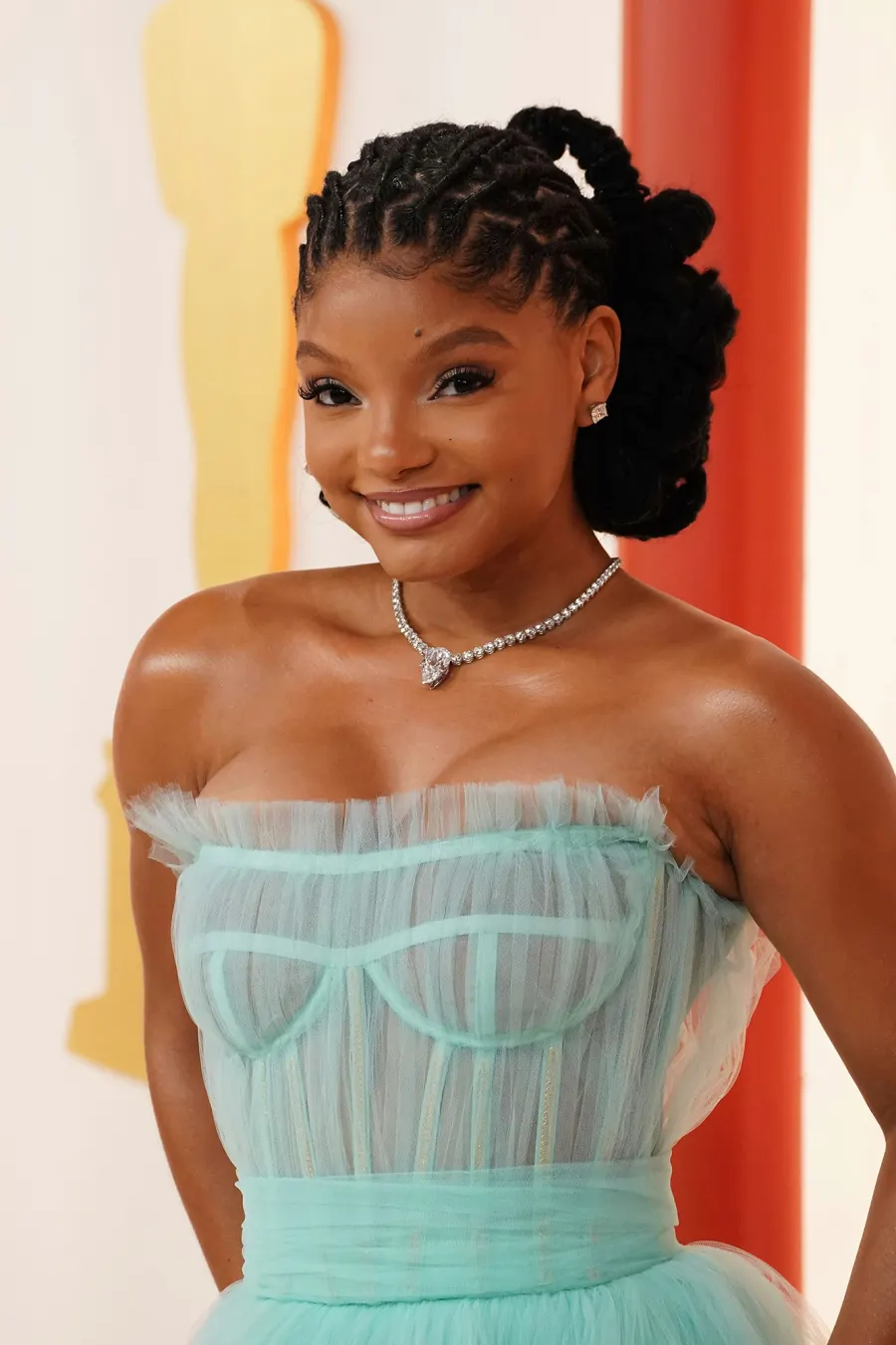 Oscars 2023 Best Beauty gallery