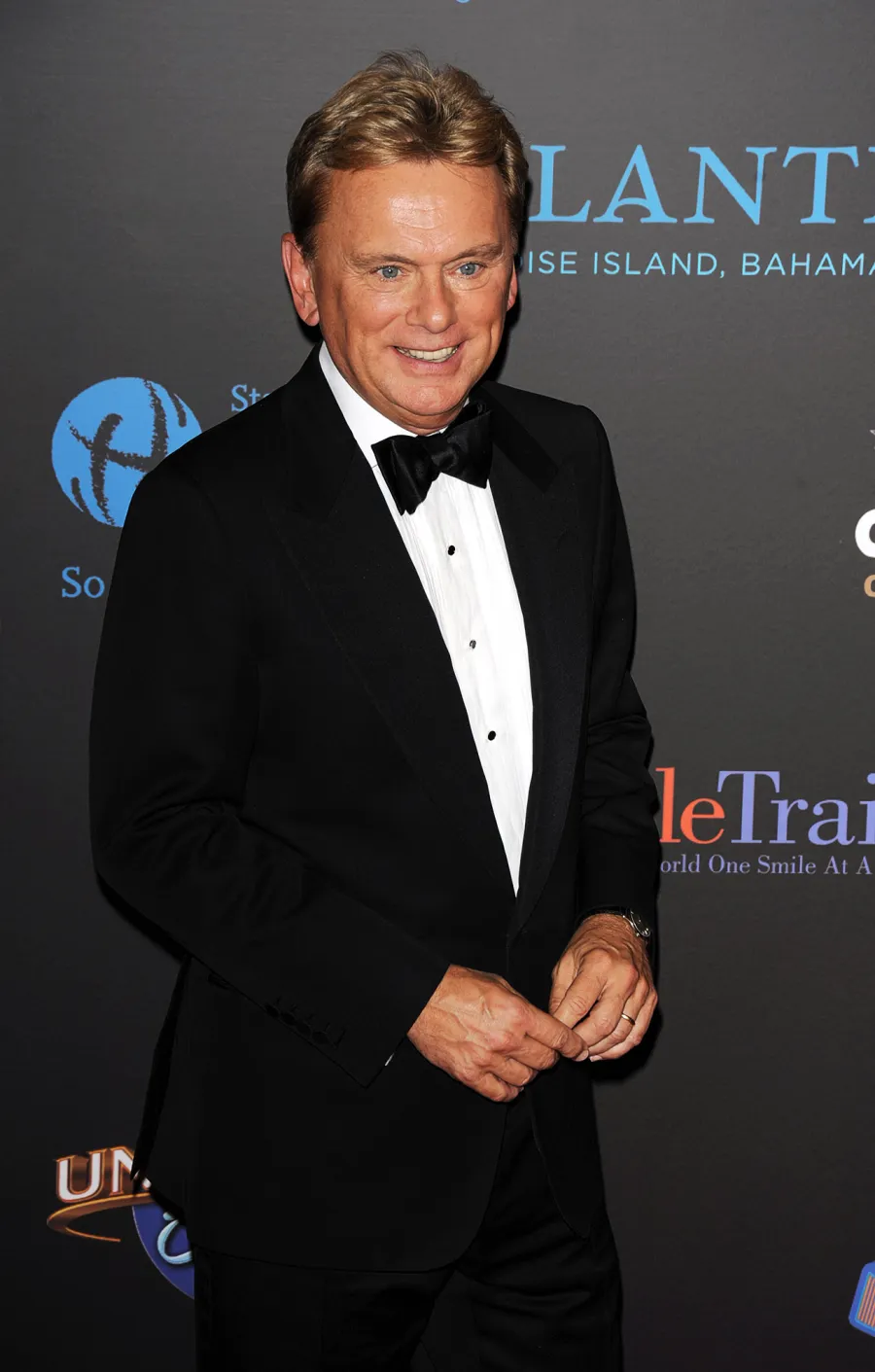 Pat Sajak’s Ups and Downs Through the Years- Health Scares, Calling Out ‘Wheel of Fortune’ Contestants and More - 495