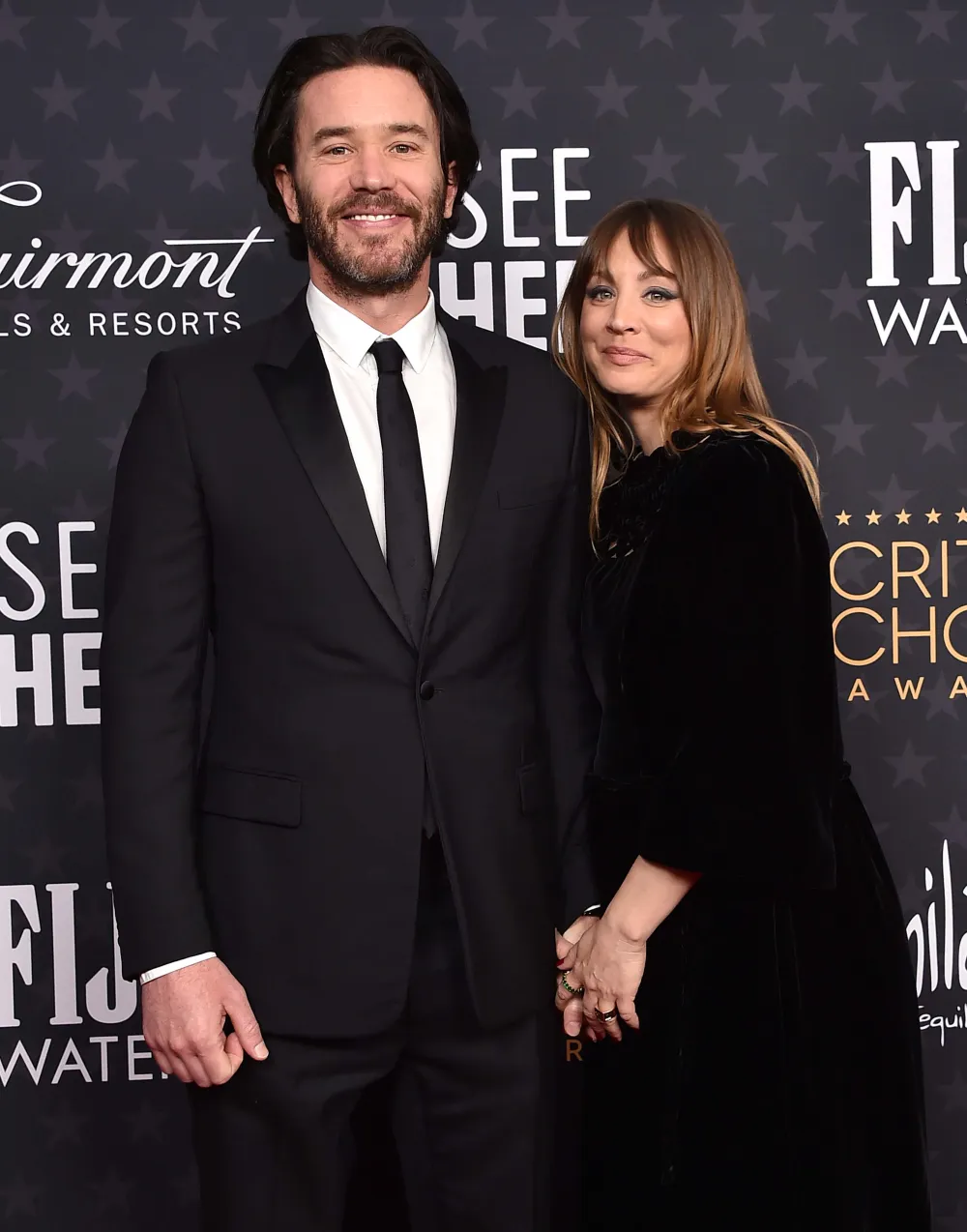 Pregnant Kaley Cuoco and Tom Pelphrey Welcome Rescue Dog Before Baby&rsquo;s Arrival