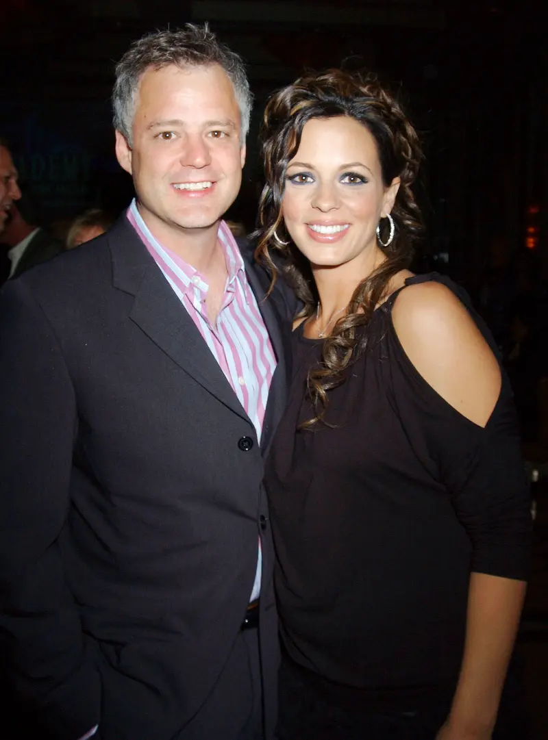Sara Evans and Craig Schelske Messiest Country Music Splits