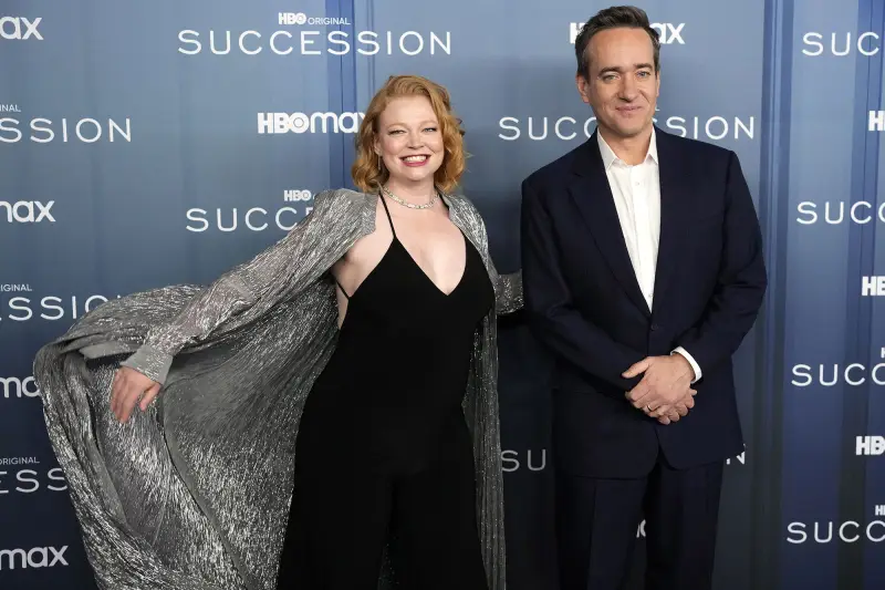 Sarah Snook and Matthew Macfadyen Hot Pics