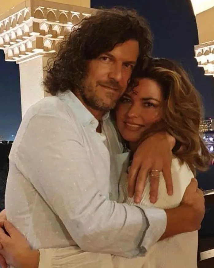 Shania Twain and Frederic Thiebaud's Relationship Timeline - 069