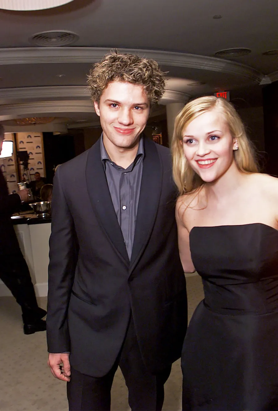 Stars-Who-Wed-Too-Young-Reese-Witherspoon-and-Ryan-Phillip