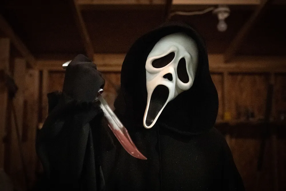 Stars Who Were Revealed as Ghostface in Scream Movies