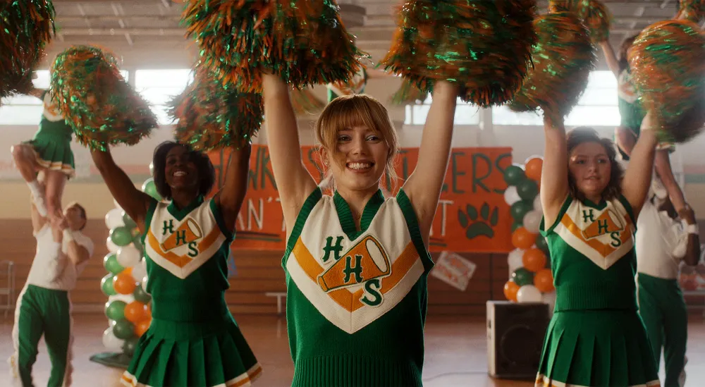 'Stranger Things&rsquo; Star Grace Van Dien Reveals She Is Turning Down Roles After Being Sexually Harassed on a Movie Set - 555