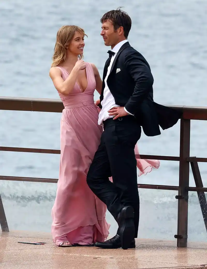 Sydney Sweeney and Glen Powell Hot Pics