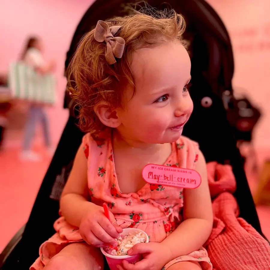 Taylor Hanson's Family Guide- See His 7 Kids With Wife Natalie - 727