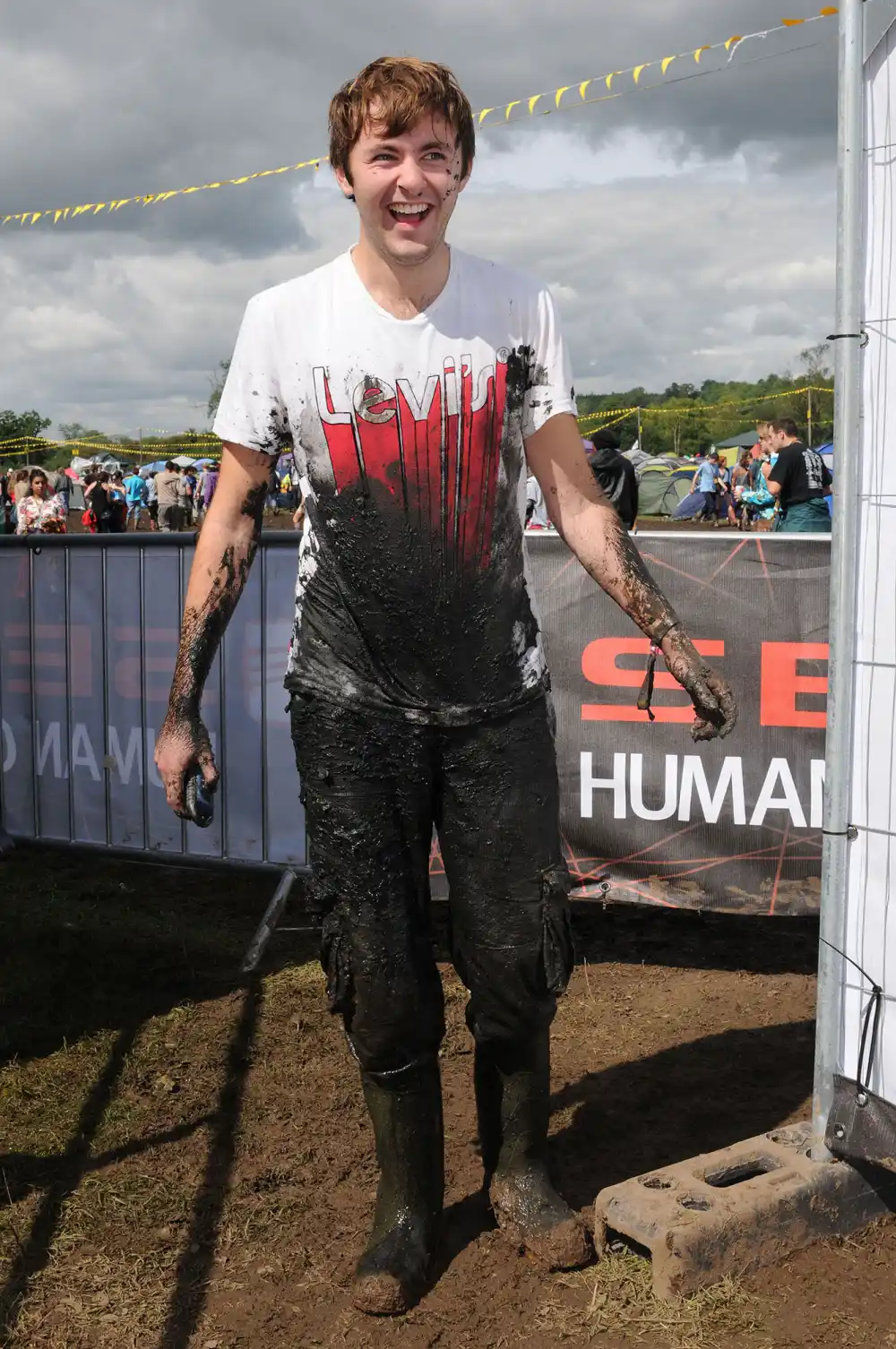 This Stain Remover Recipe That&rsquo;s Flooding Your Pinterest Feed Tackles All of Life&rsquo;s Messes