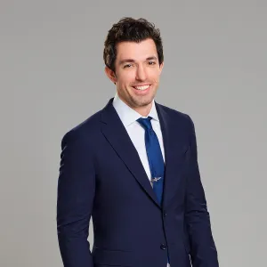 Who Is 'Love Is Blind’ Season 4 Star Zack Goytowski? 5 Things to Know About the Netflix Personality - 129