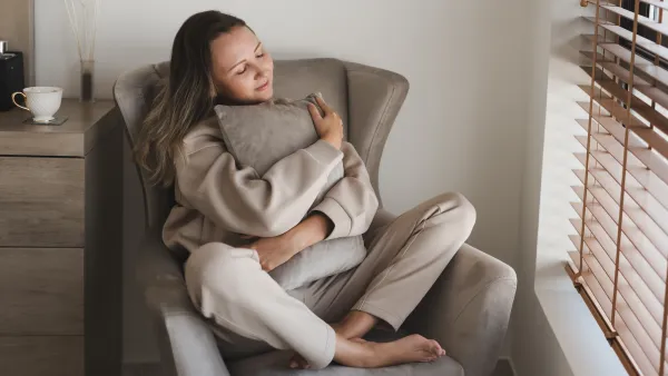 Woman-Wearing-Matching-Lounge-Set-Stock-Photo