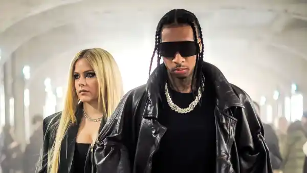 Avril Lavigne Tyga romance