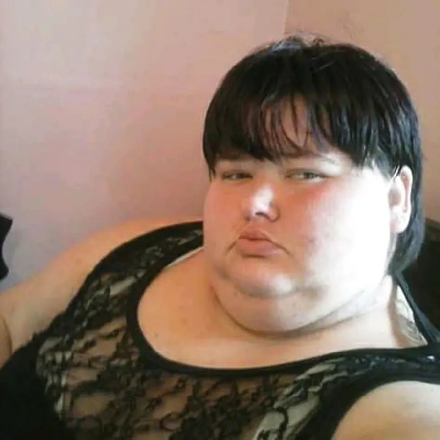 ‘1000-Lb. Sisters’ Star Amy Slaton’s Weight Loss Transformation From Season 1 to Now January 2020