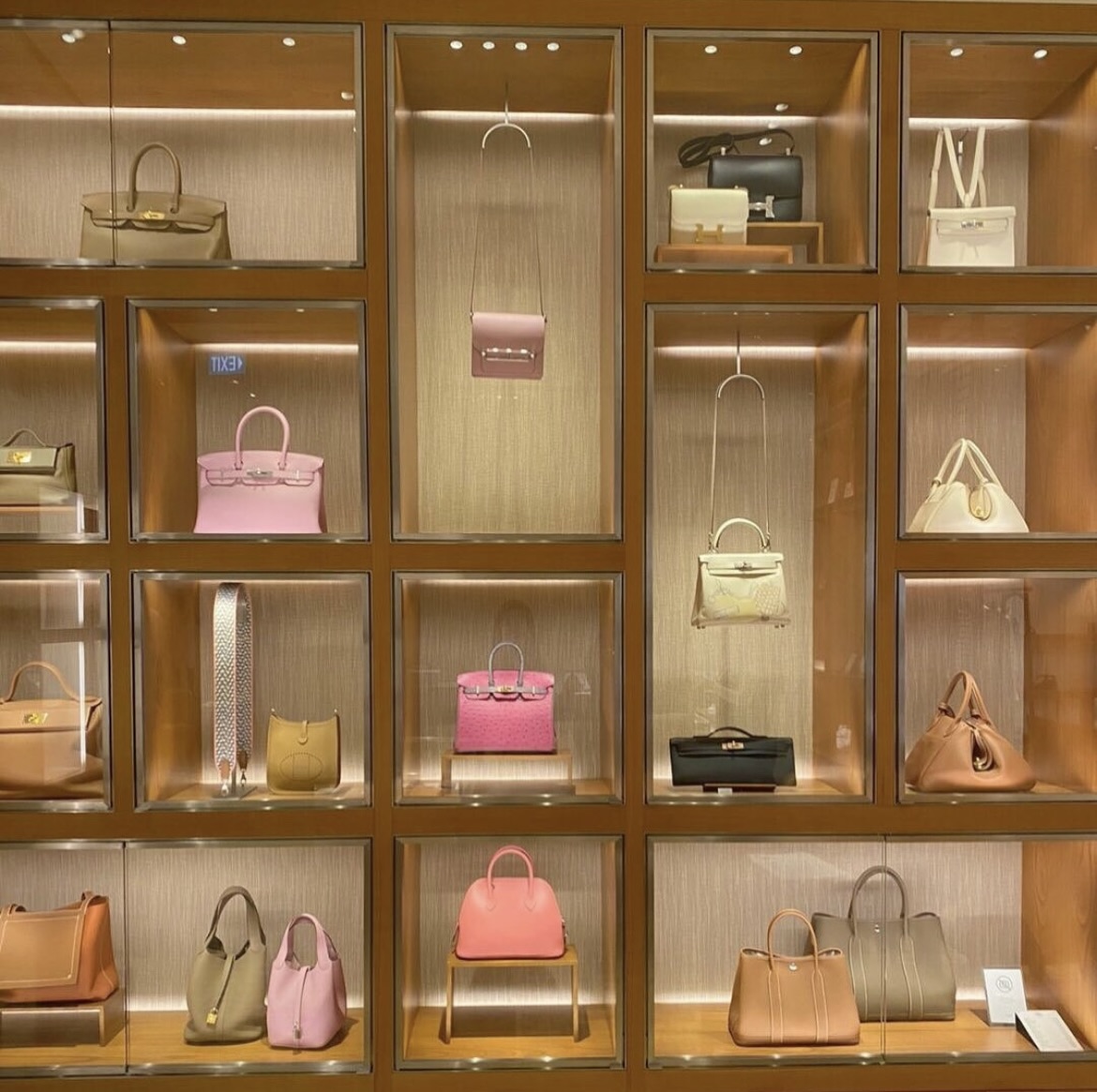 chanel double flap,how to store your hermes bag and other luxury handbags