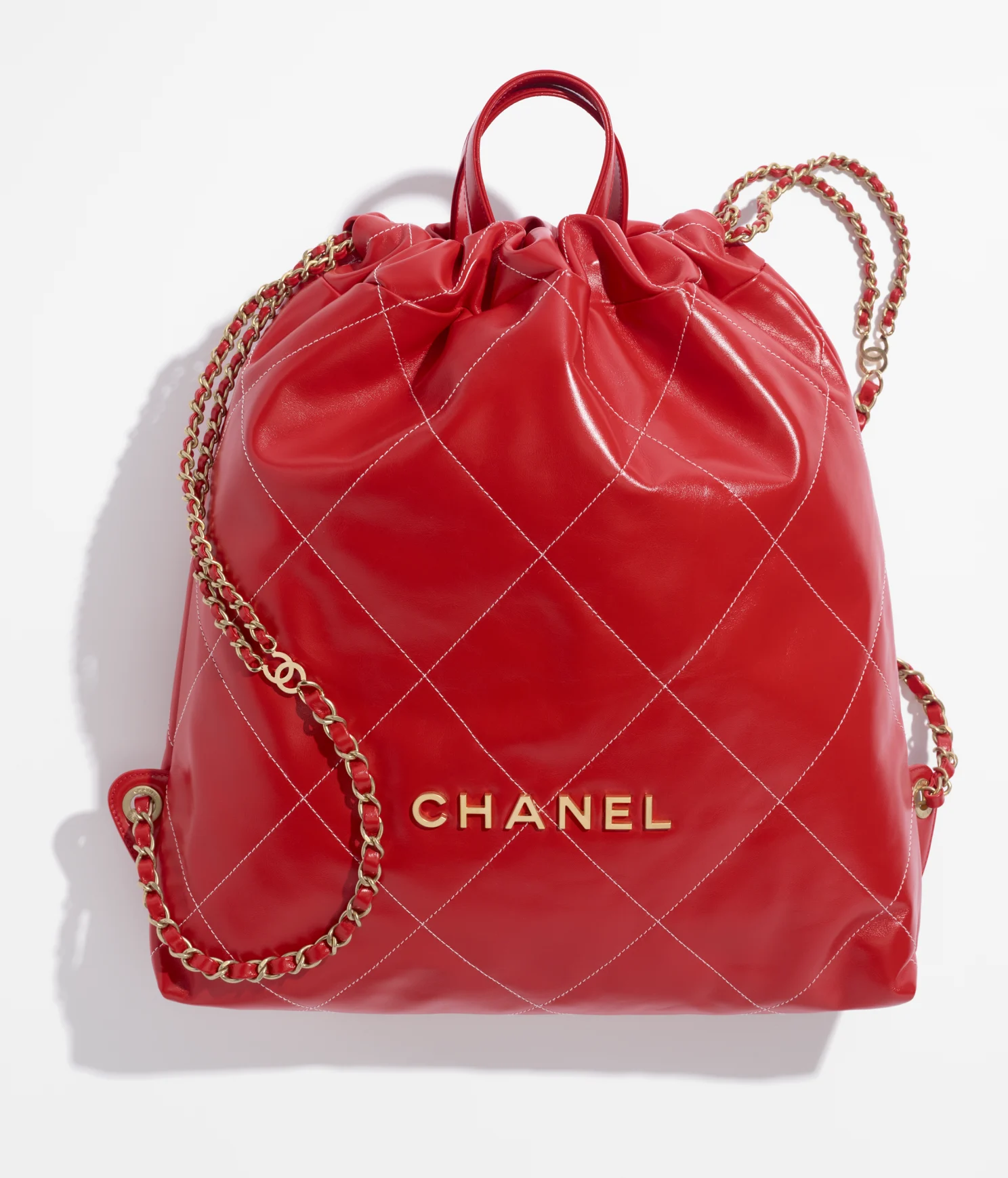 get summer ready with the perfect colorful bags for summer 2023