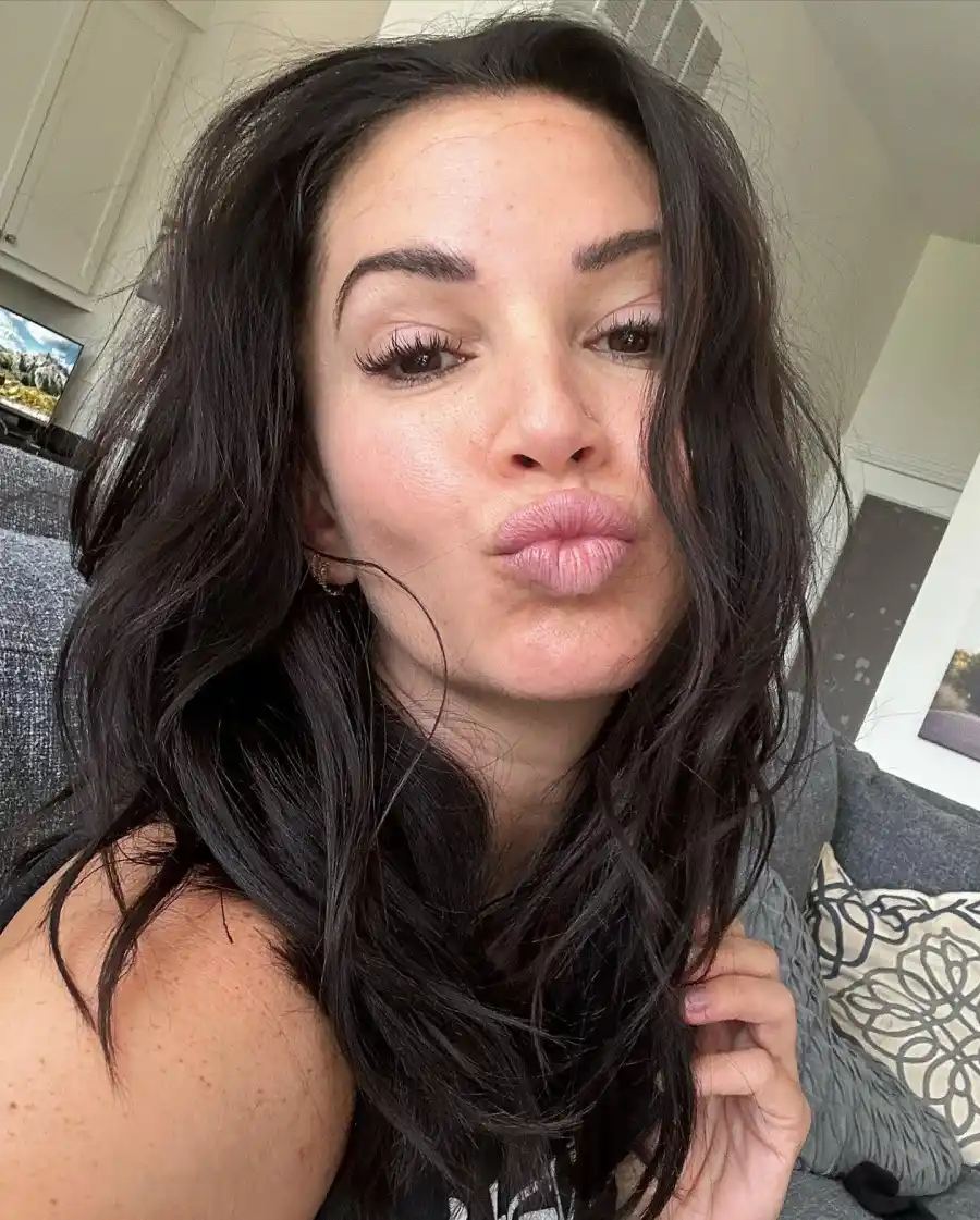 Celebrities Who Were Professional Cheerleaders- Sarah Shahi Teri Hatcher and More 068 Melissa Rycroft Strickland