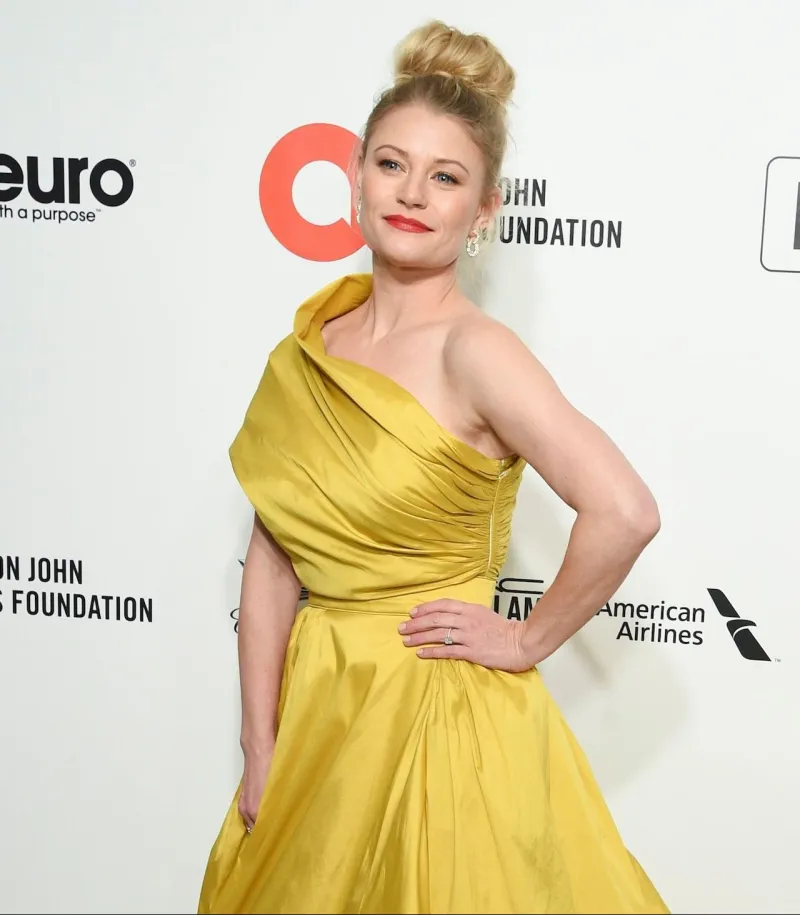 Celebrity Pregnancy Announcements of 2023 Emilie de Ravin