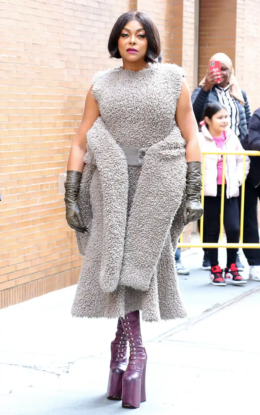 Celebs in Platform Boots - 880 Taraji P. Henson