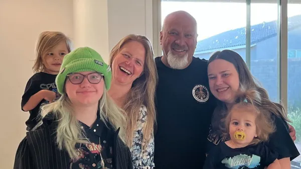 Christine Brown Brings Daughter Truely to Visit Boyfriend David Woolley Daughter Kati